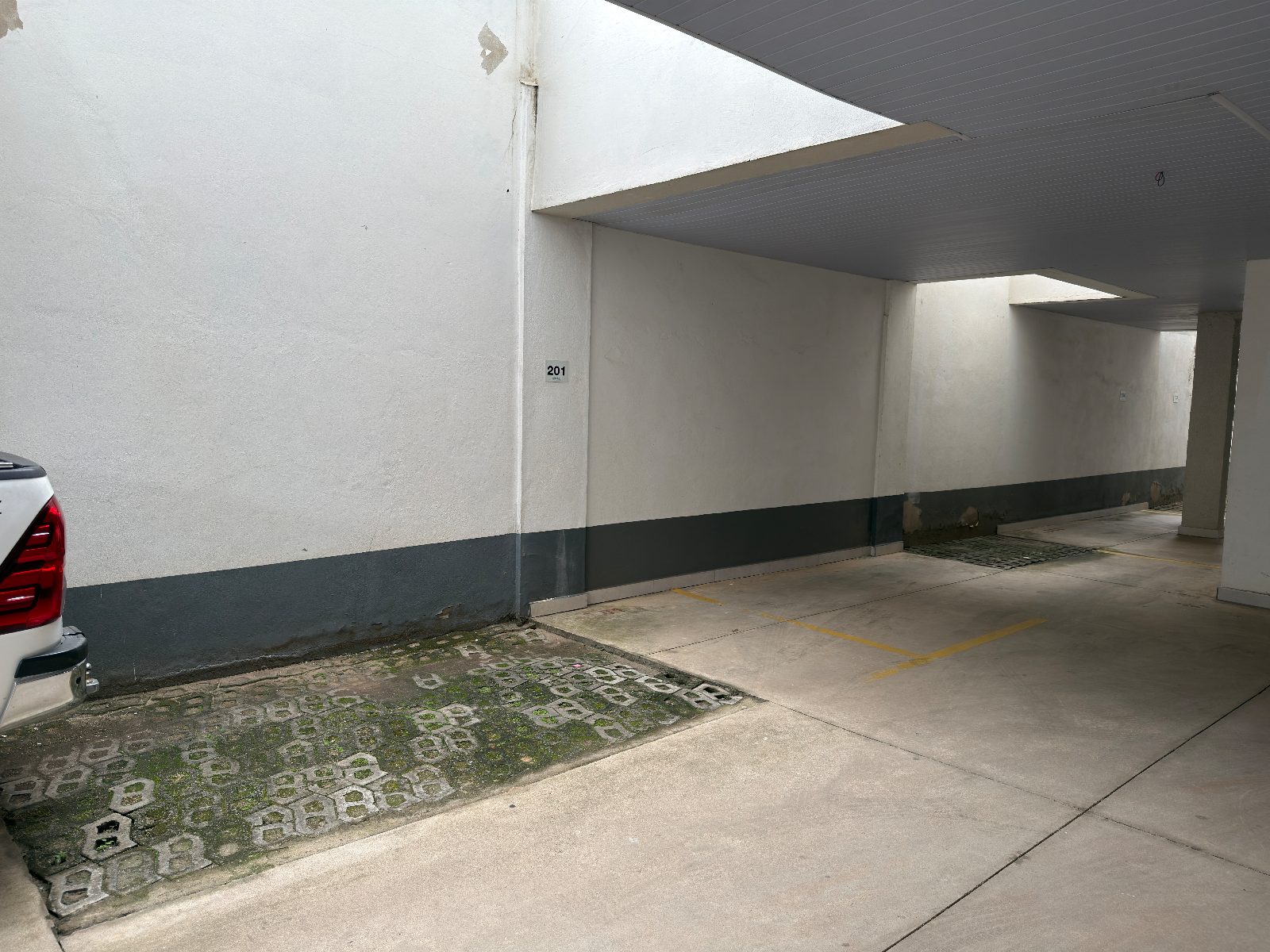 Apartamento 3 quartos com suíte e 2 vagas cobertas no Caravelas — foto 17