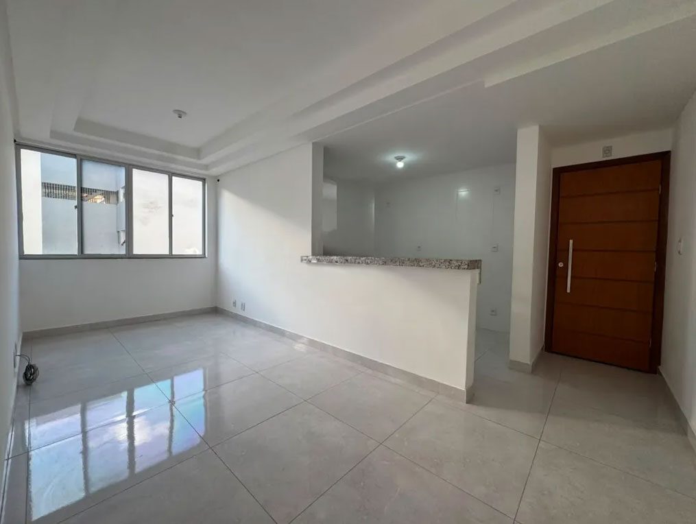 Apartamento 3 quartos com suíte e 2 vagas cobertas no Caravelas