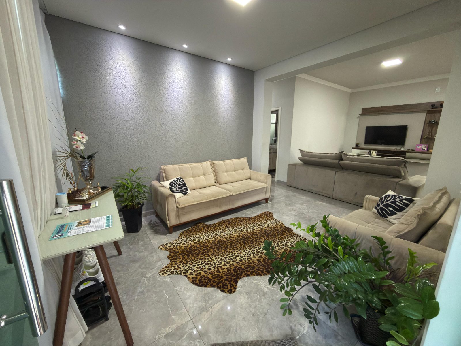 CASA LINEAR COM QUINTAL — foto 7